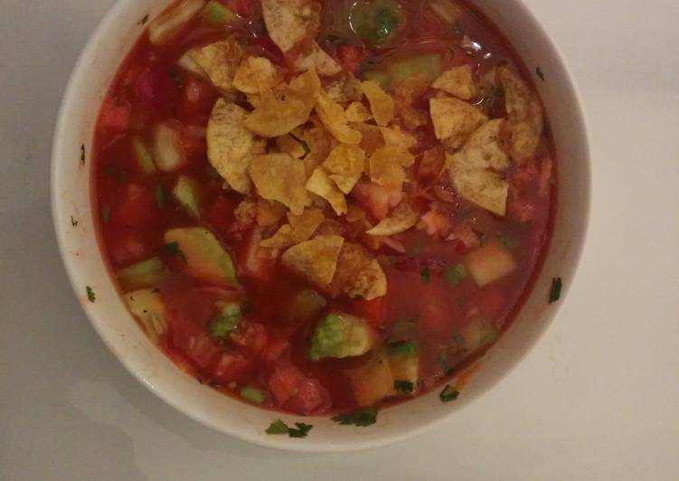 Recipe of Tasty Cóctel de camarón mexicano