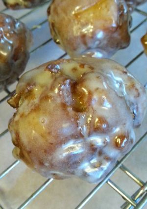 A picture of Apple Fritters.