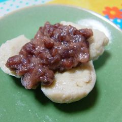 A picture of Buckwheat & Tofu Dango.