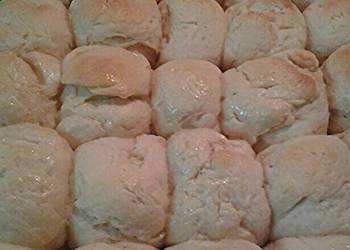 How to Recipe Delicious My moms yeast rolls