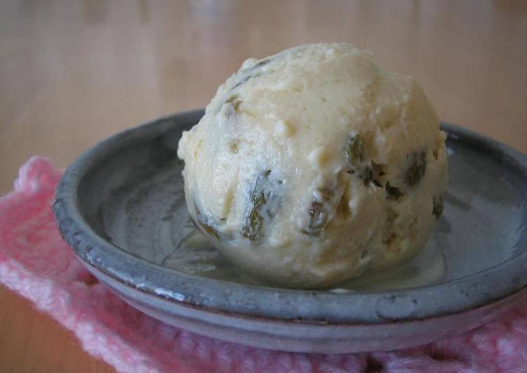 Guide to Prepare Light Rum Raisin Tofu Ice Cream