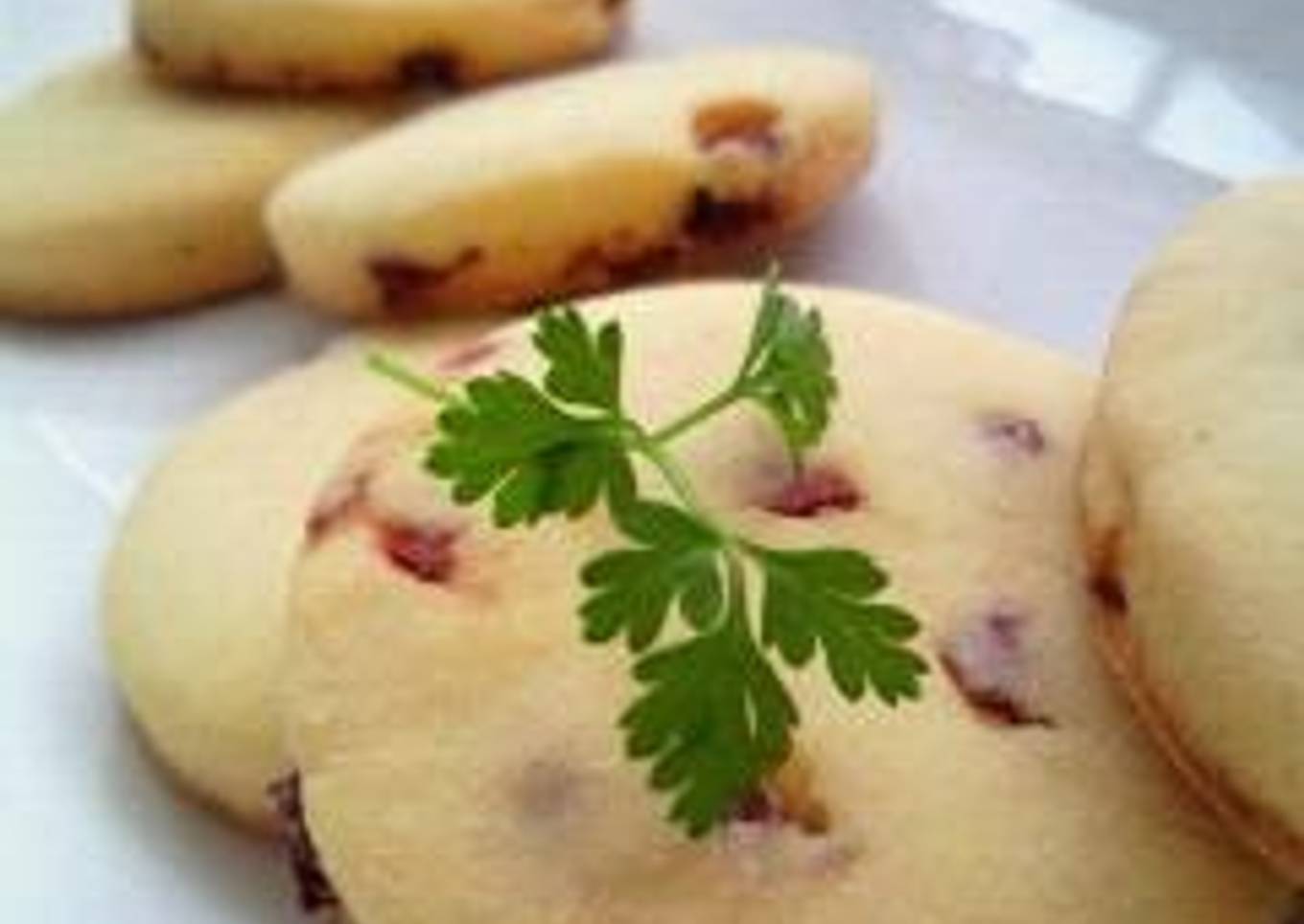 Strawberry and Blueberry Cookies