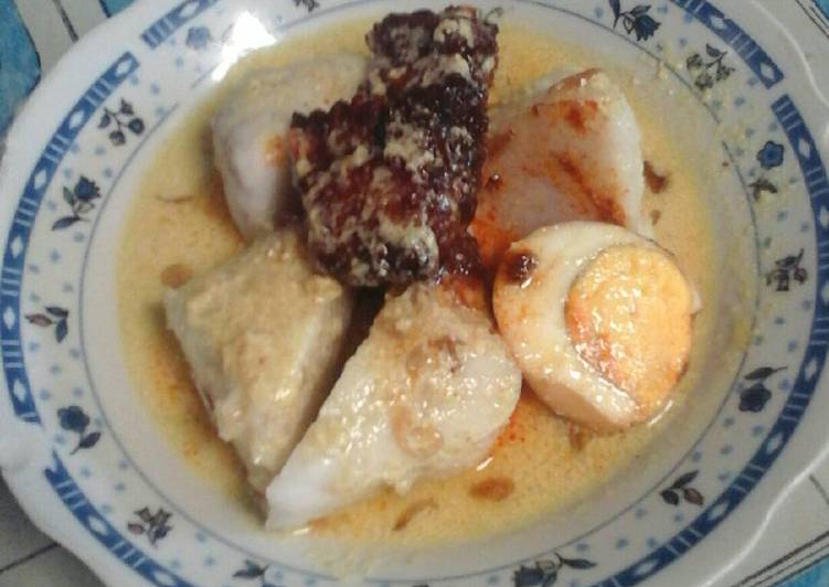 Cara Gampang Menyiapkan Ketupat rantau, Enak Banget