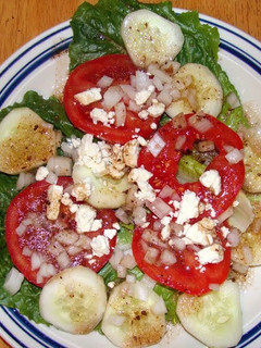 A picture of taisen's feta salad.
