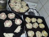 Canastitas de jamón, queso, cebolla, choclo y huevo😋