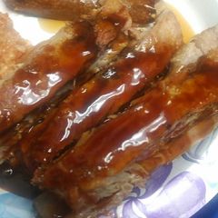 A picture of Ribs from a Floridian oven.