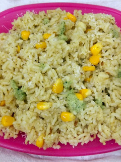 कॉर्न ग्रीन पुलाव (corn green pulao recipe in Hindi) रेसिपी मुख्य फोटो