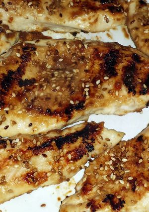 A picture of Sesame ginger chicken.