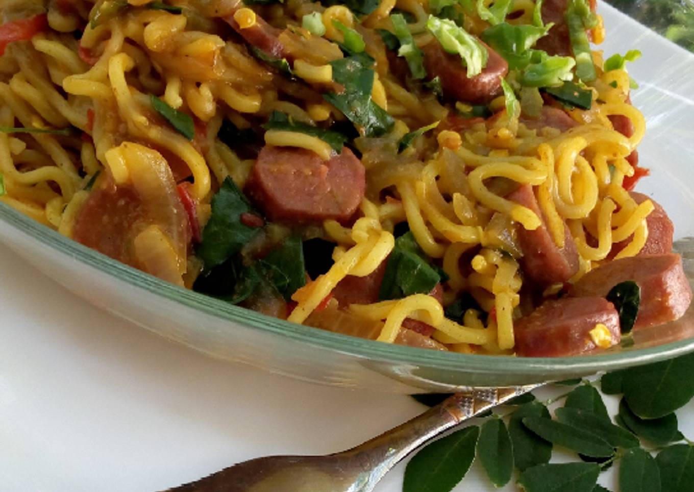 Moringa Sausage Noddles