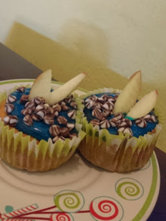 Una foto de Muffins de manzana con canela 🍎🧁