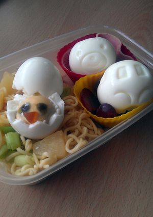A picture of Vickys Bento Box Eggs (I know lol).