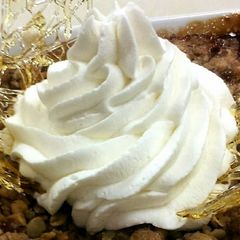 A picture of Whipped topping.