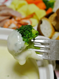A picture of Hot Milk Cheese Fondue with Mochi Cakes.