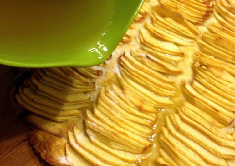 Guide to Prepare Apple Tart in 33 Minutes for Mom