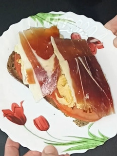Una foto de Tostada alta en proteínas número 3