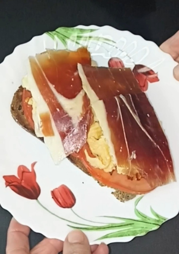 Una foto de Tostada alta en proteínas número 3