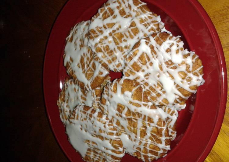 Easiest Way to Prepare Quick oatmeal cookies with icing