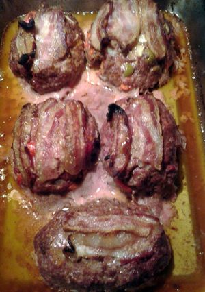 A picture of mini meatloafs.