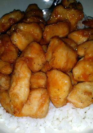 A picture of Sweet and sour chicken.