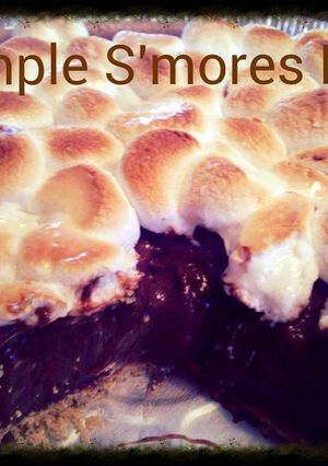 A picture of Simple S'mores Pudding Pie.