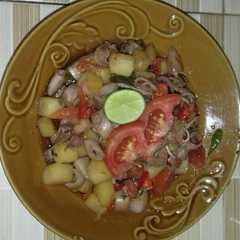 รูปของ Cumi goreng kentang