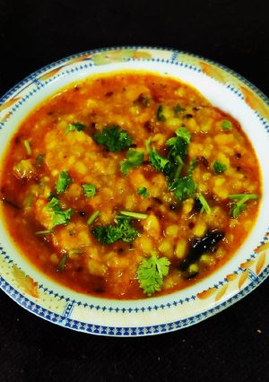 टमाटर तड़का वाली मूंग दाल (tamatar tadke wali moong dal recipe in Hindi) रेसिपी मुख्य फोटो