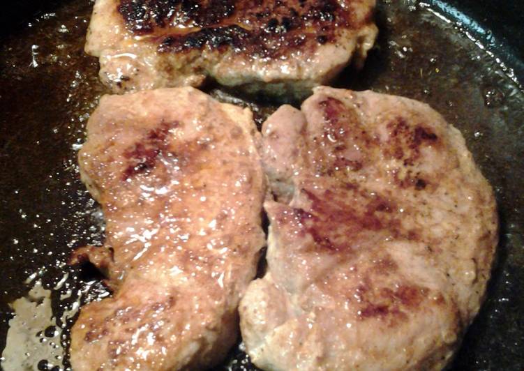 Recipe of Award-winning pan fried porkchops