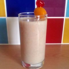 A picture of Vickys Peach & Apricot Smoothie, GF DF EF SF NF.