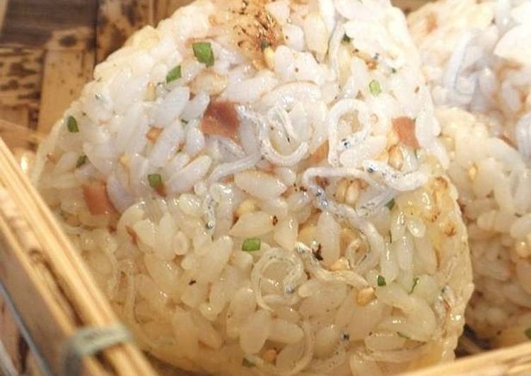 Recipe of Homemade Umeboshi Cooked in Rice For Bento Rice Balls