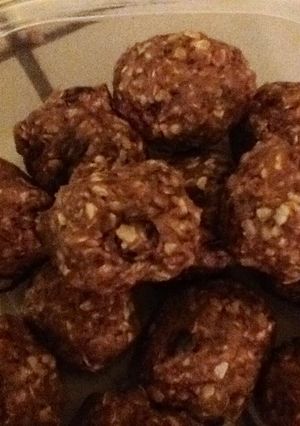 A picture of Amaze-balls.