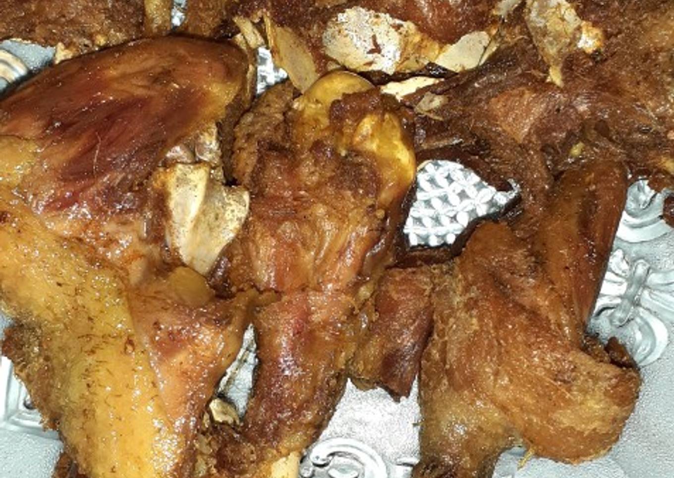 Bebek ungkep goreng