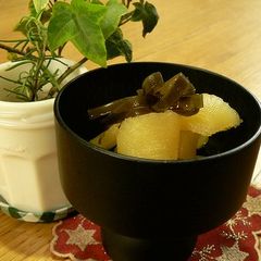 A picture of Delicious Kazunoko (Herring Roe) for Osechi.