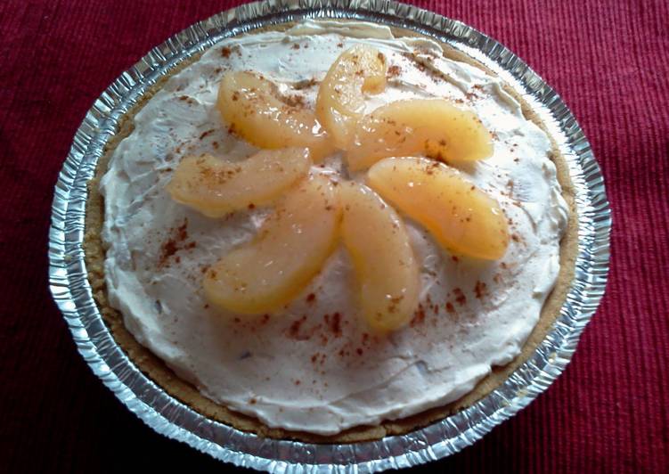 Simple Way to Prepare Super Quick Homemade Apple Cream Cheese Pie