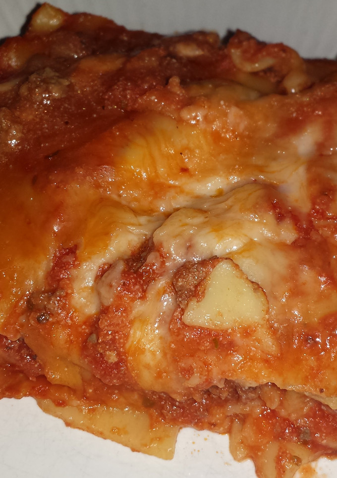 A picture of Crock pot lasagna.