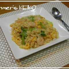 A picture of [Farmer's Recipe] Fried Rice with Prawns and Lettuce.