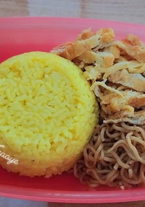 Foto resep Nasi kuning magic com/menu bekal anak