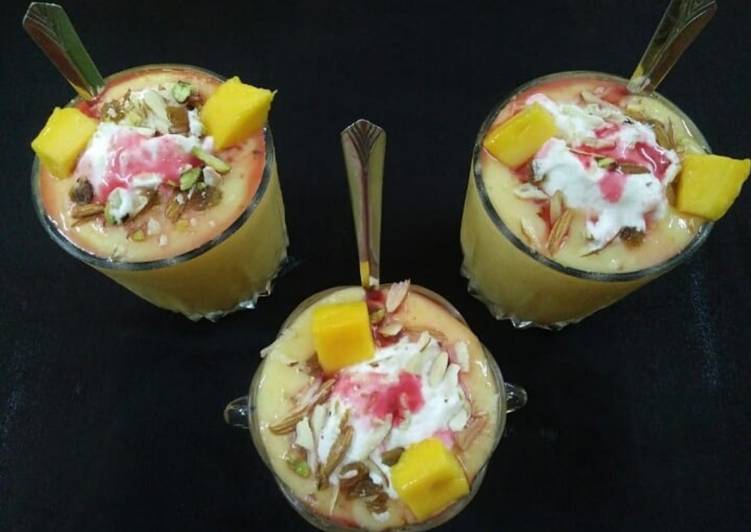 How to Make Perfect Mango Mastani