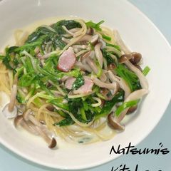 A picture of Spinach and Mushroom Cream Pasta.