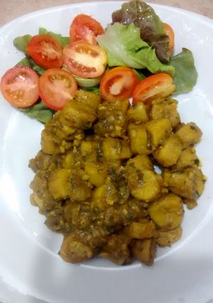 A picture of Green Banana Curry.