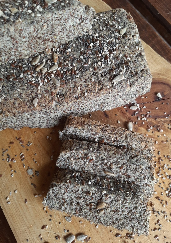 Una foto de Pan de semillas sin harina keto