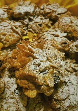 A picture of Rose del deserto cookies.