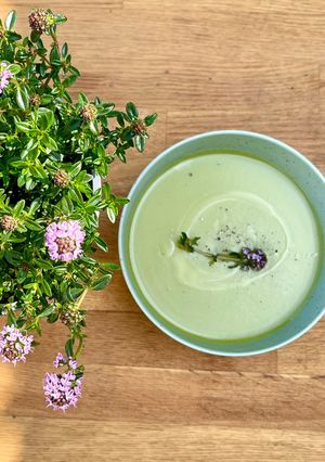 A picture of Pea, Leek and Potato Soup 🌱.