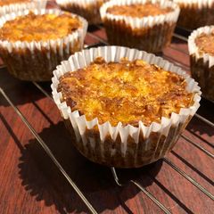 A picture of Fresh Figs Oats Cup Cookies.