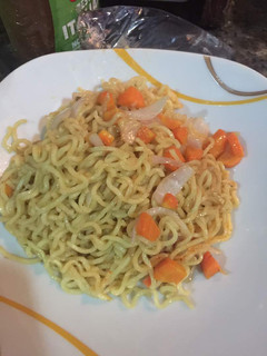 A picture of Quickie Noodles.