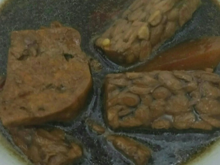 Cara Gampang Membikin Resep Semur Kentang Tahu Tempe Sederhana yang  Bikin Ketagihan Anti Ribet, Lezat Sekali