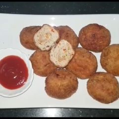 A picture of Chicken balls.