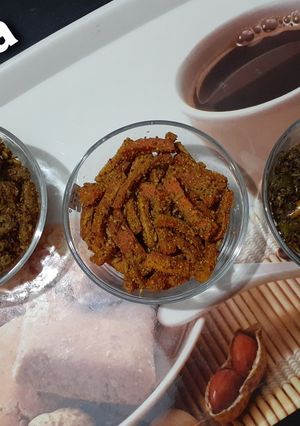A picture of Non-oil or less oil carrot radish pickle.