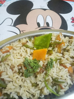 ப்ரைட் ரைஸ் (Fried rice recipe in tamil) செய்முறை முக்கிய புகைப்படம்