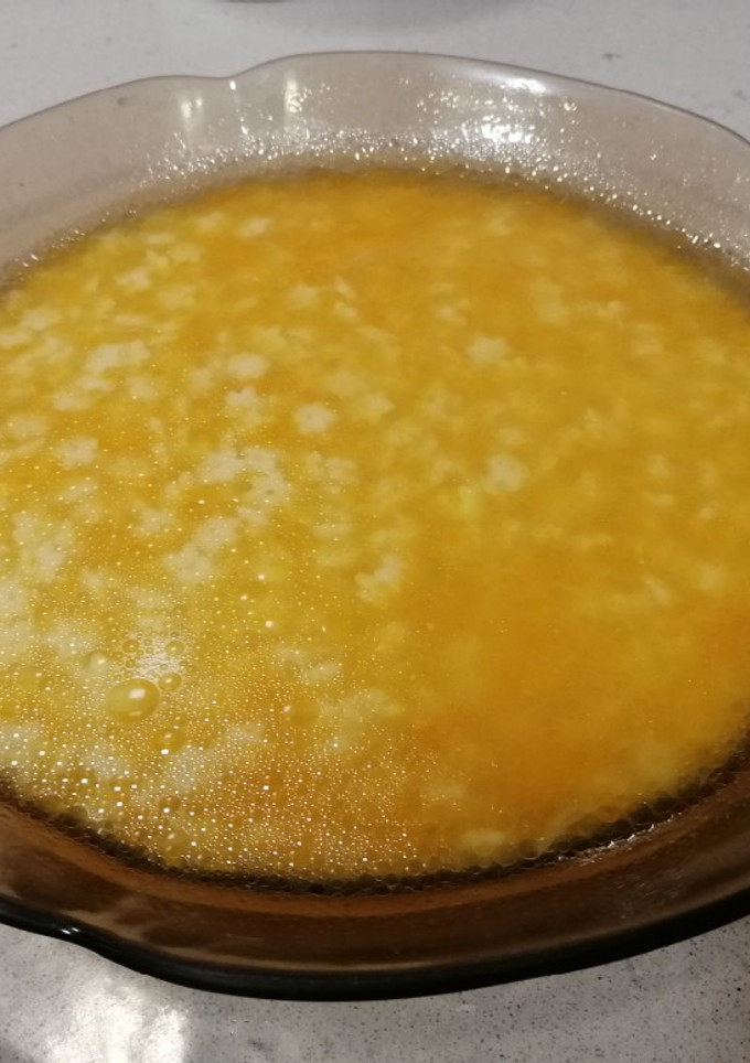 Una foto de Sopa de pollo y zanahoria