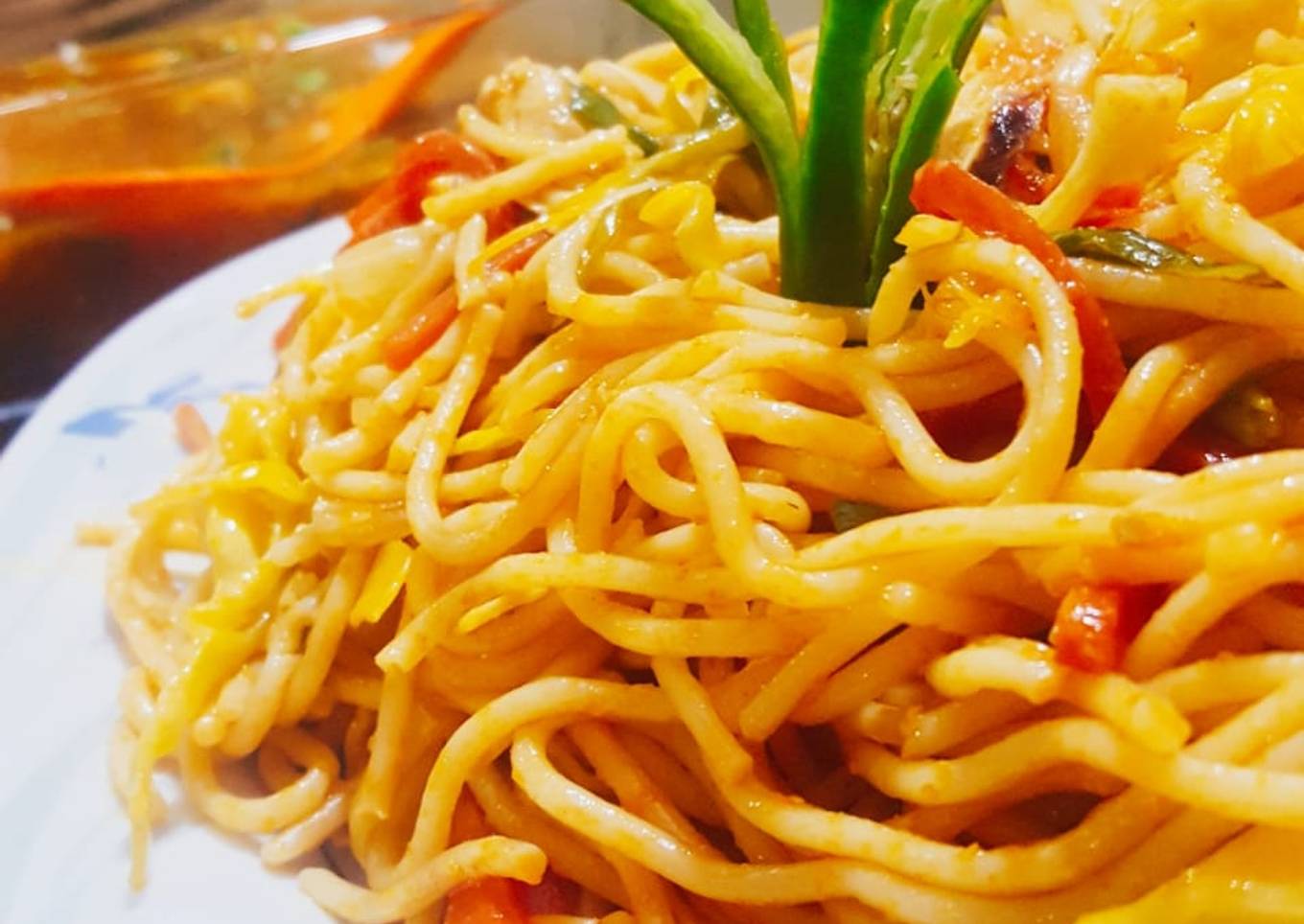 Spaghetti and meat sauce